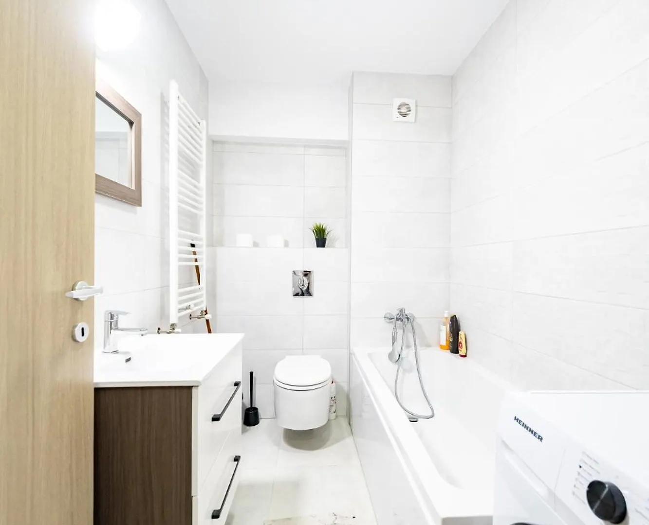 Apartment Yusuf Studio Nerva Traian Bucharest Romania